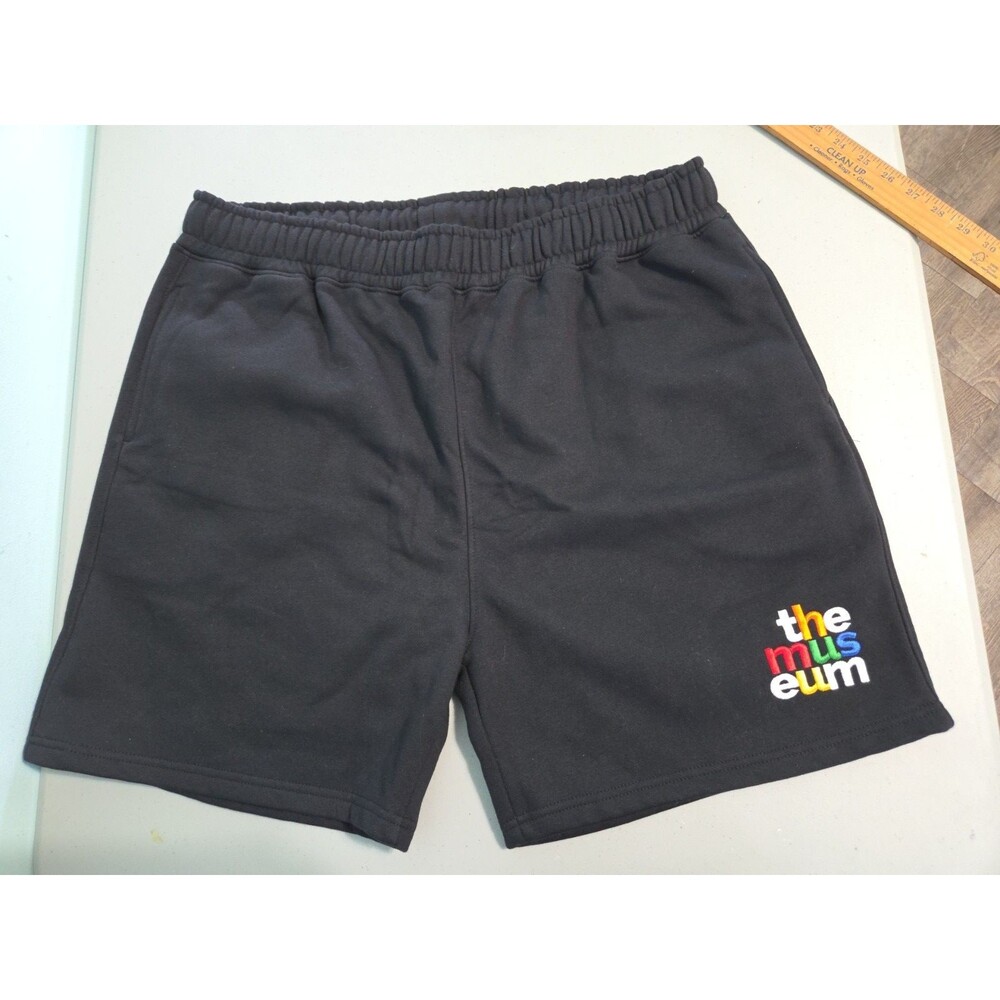 Museum Multi Short’s black new with tags 3xl mens